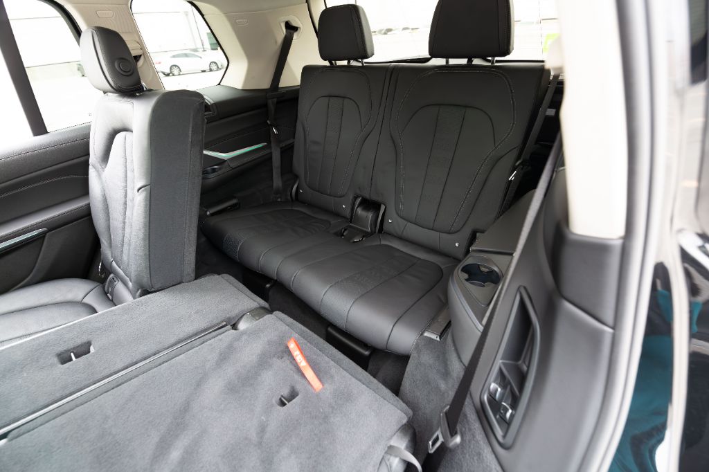 2021 BMW X7 40i - Photo 23