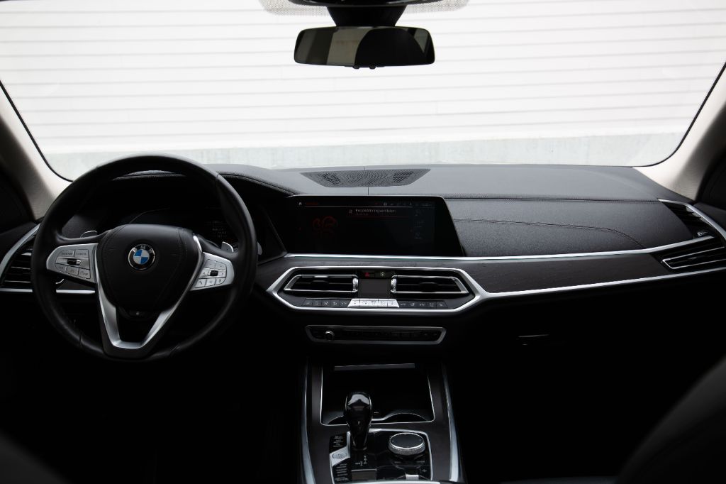 2021 BMW X7 40i - Photo 29